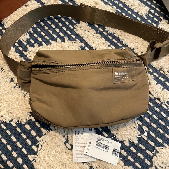 lululemon athletica Bags Lululemon Clean Lines Belt Bag Artifact